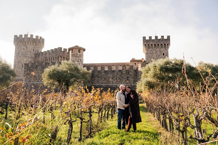Private Vacation Photoshoot with Photographer in Napa - Photo 1 of 25